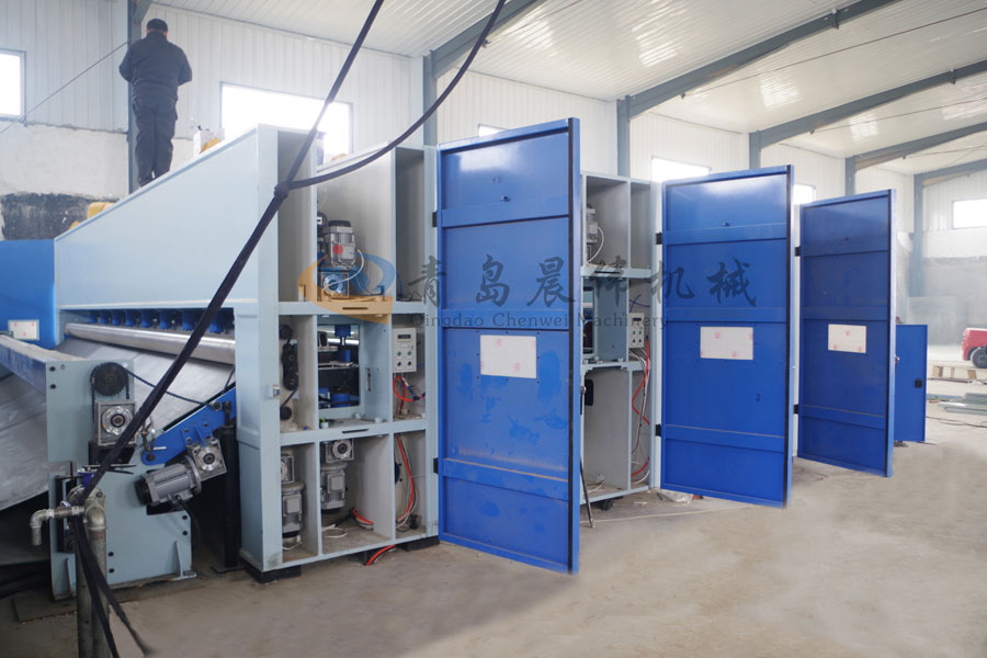 無紡布設備 土工布設備生產(chǎn)線